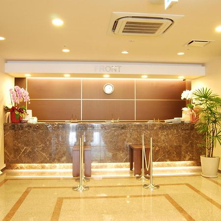 Hotel Route-Inn Yokohama Bashamichi Exterior photo