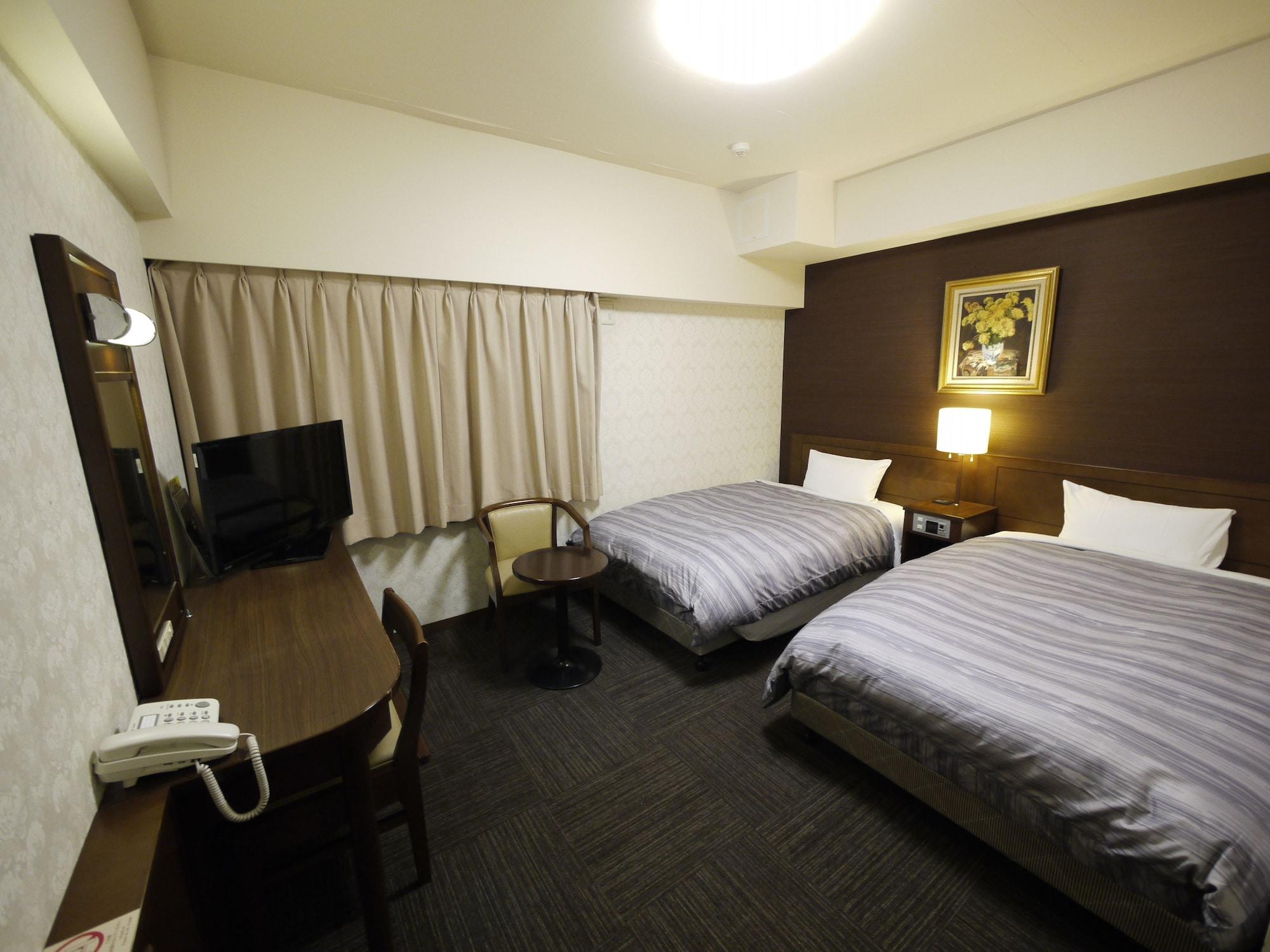 Hotel Route-Inn Yokohama Bashamichi Exterior photo